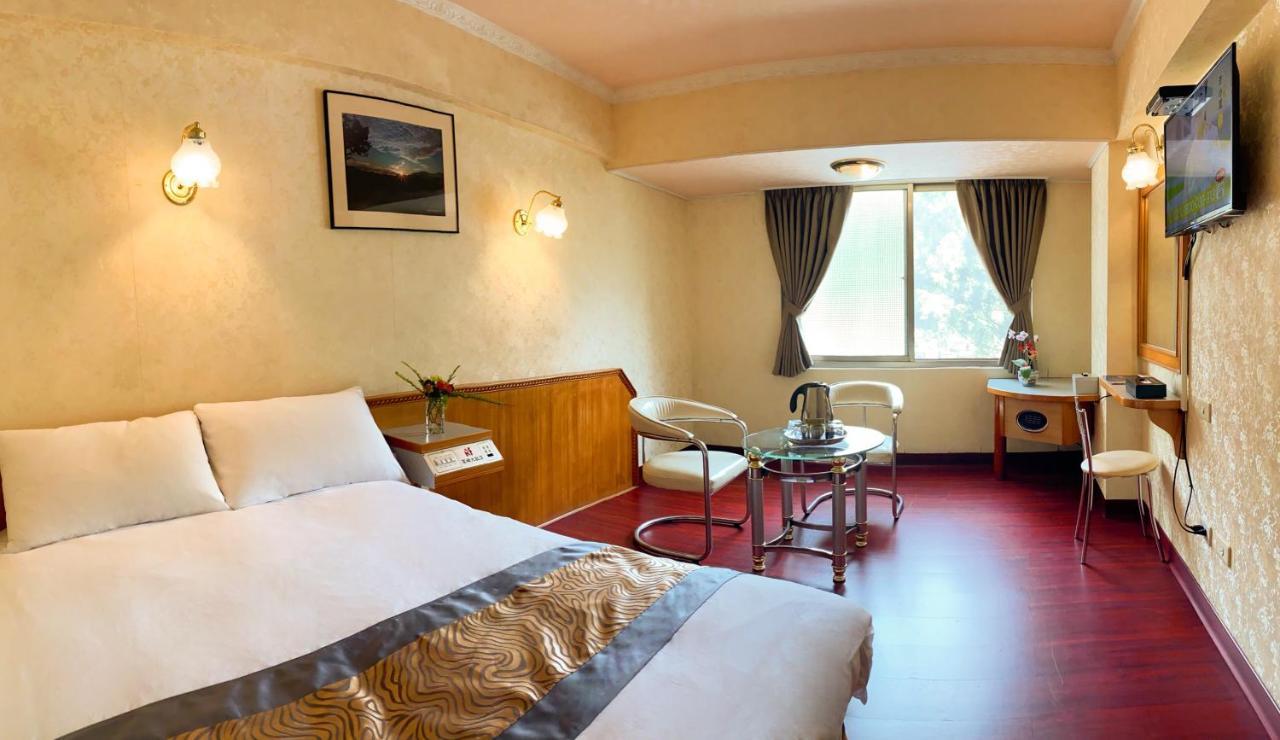 Kao Feng Hotel Чжунчжен Екстер'єр фото