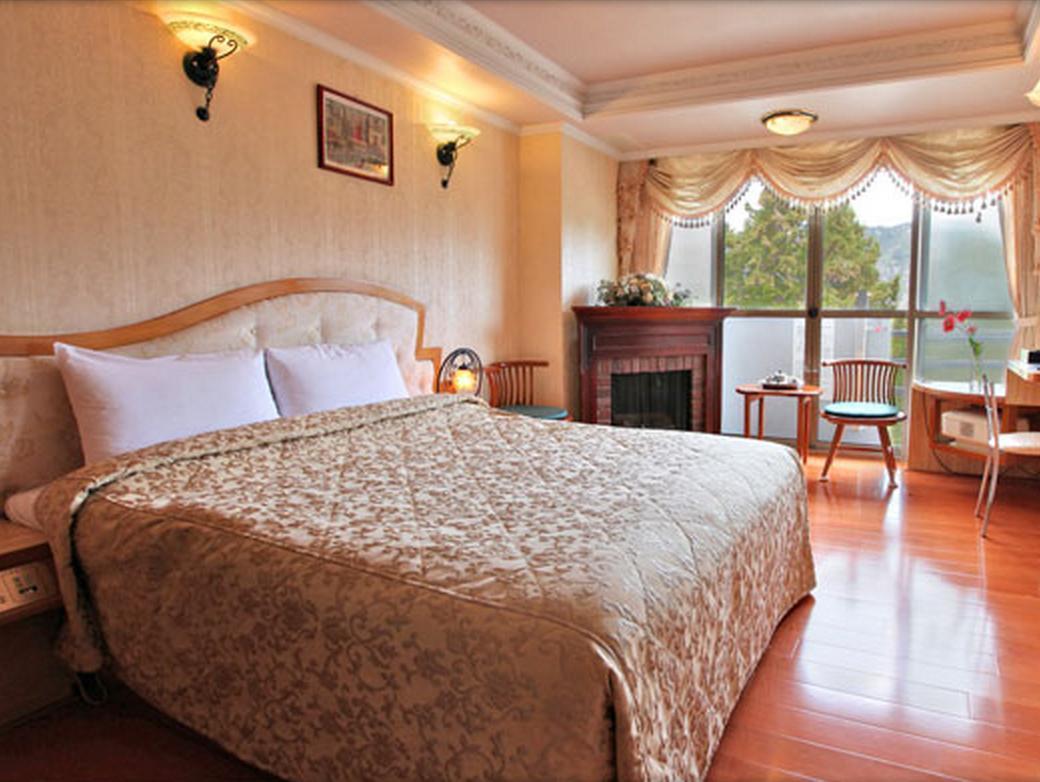 Kao Feng Hotel Чжунчжен Екстер'єр фото